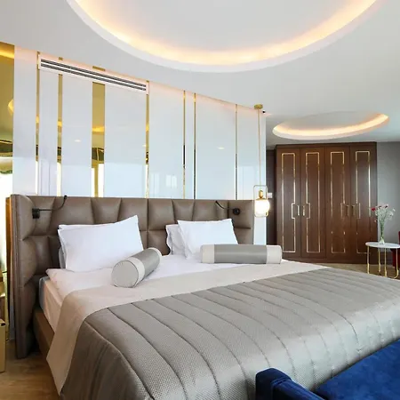 Semesteranläggning (resort) Sherwood Exclusive Lara 5*